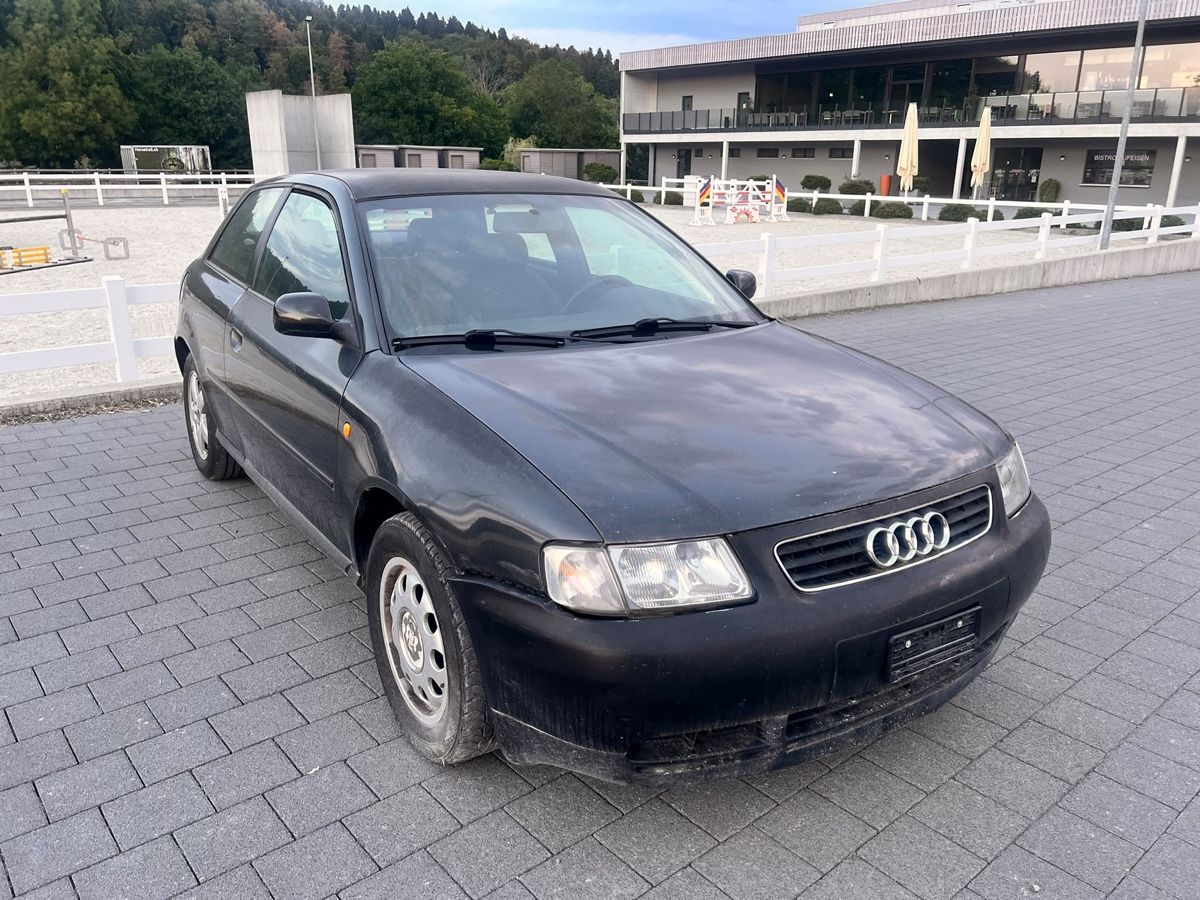 Audi Autos: Audi a3 1.8 Automat – D'occasion à Rothrist par jr_returns 1