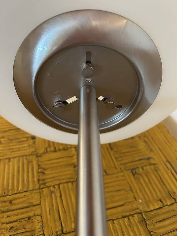Lampes: Lampada da tavolo – D'occasion à novaggio par cam_5stl 3