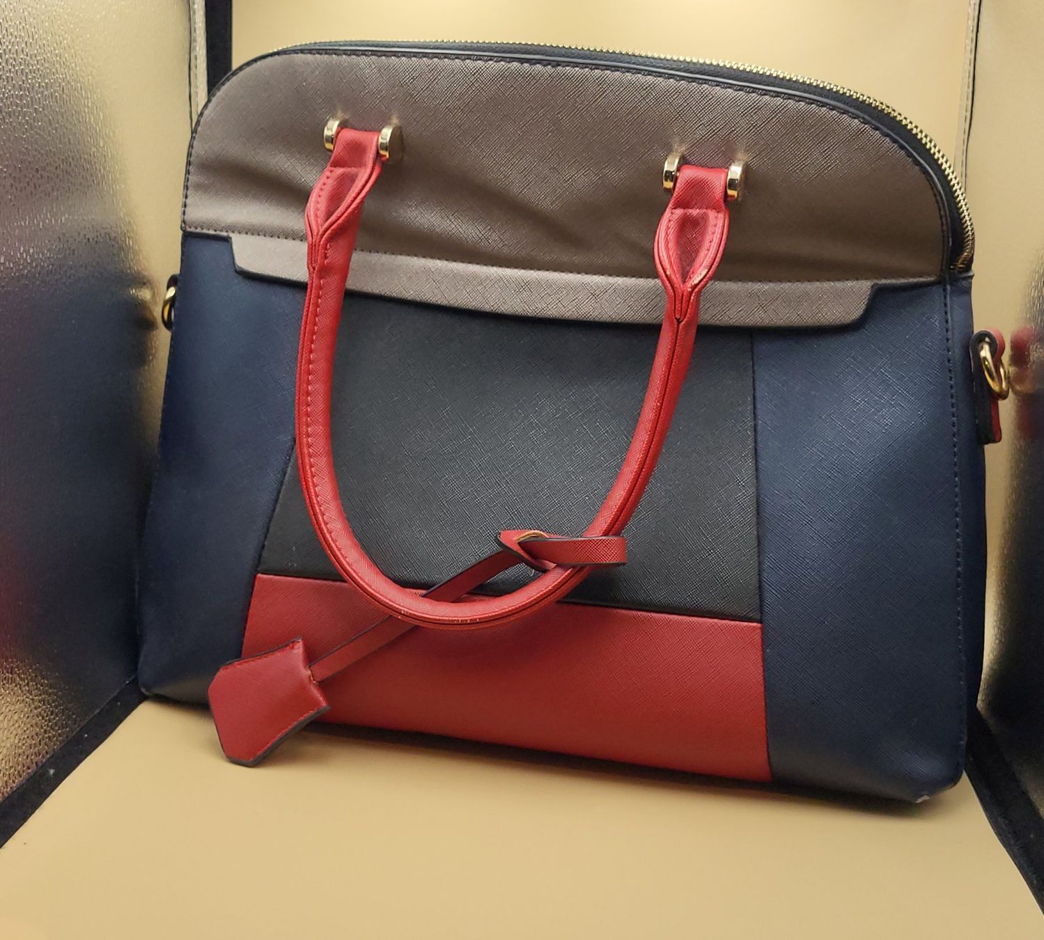 Borse da donna: Schicke Damenhandtasche, rot/blau/grau – Usato da Wald ZH venduto da SwissPawnshop 2