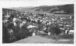 Moudon (VD) Stadtpanorama Waadtländer Landschaft