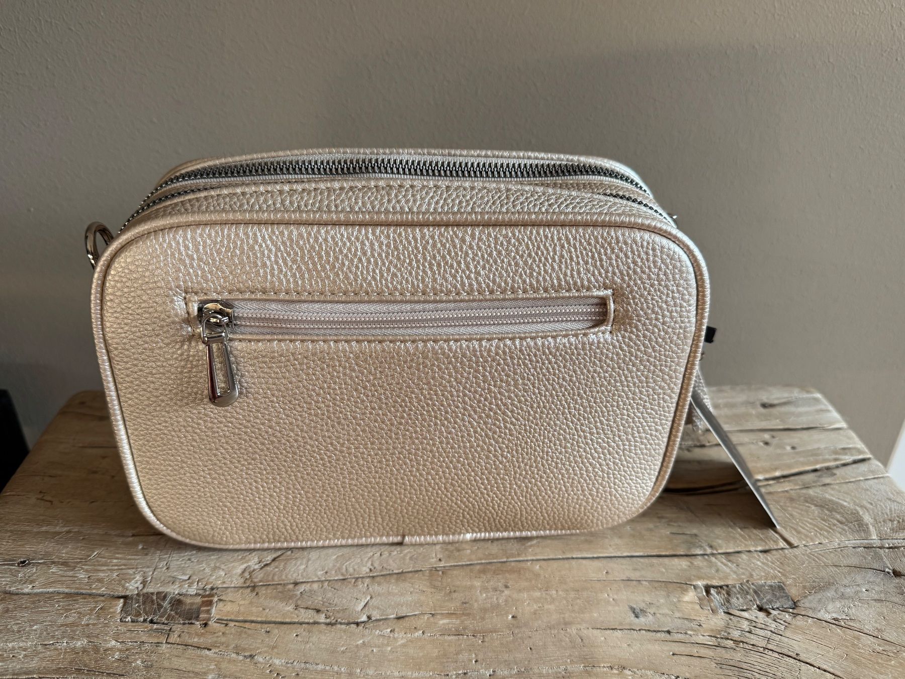 Taschen für Damen: Elegante beige Handtasche neu – Neu (gemäss Beschreibung) aus Gutenswil von You09 1