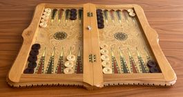 Hochwertiges Backgammon aus Walnussholz, Handmade!