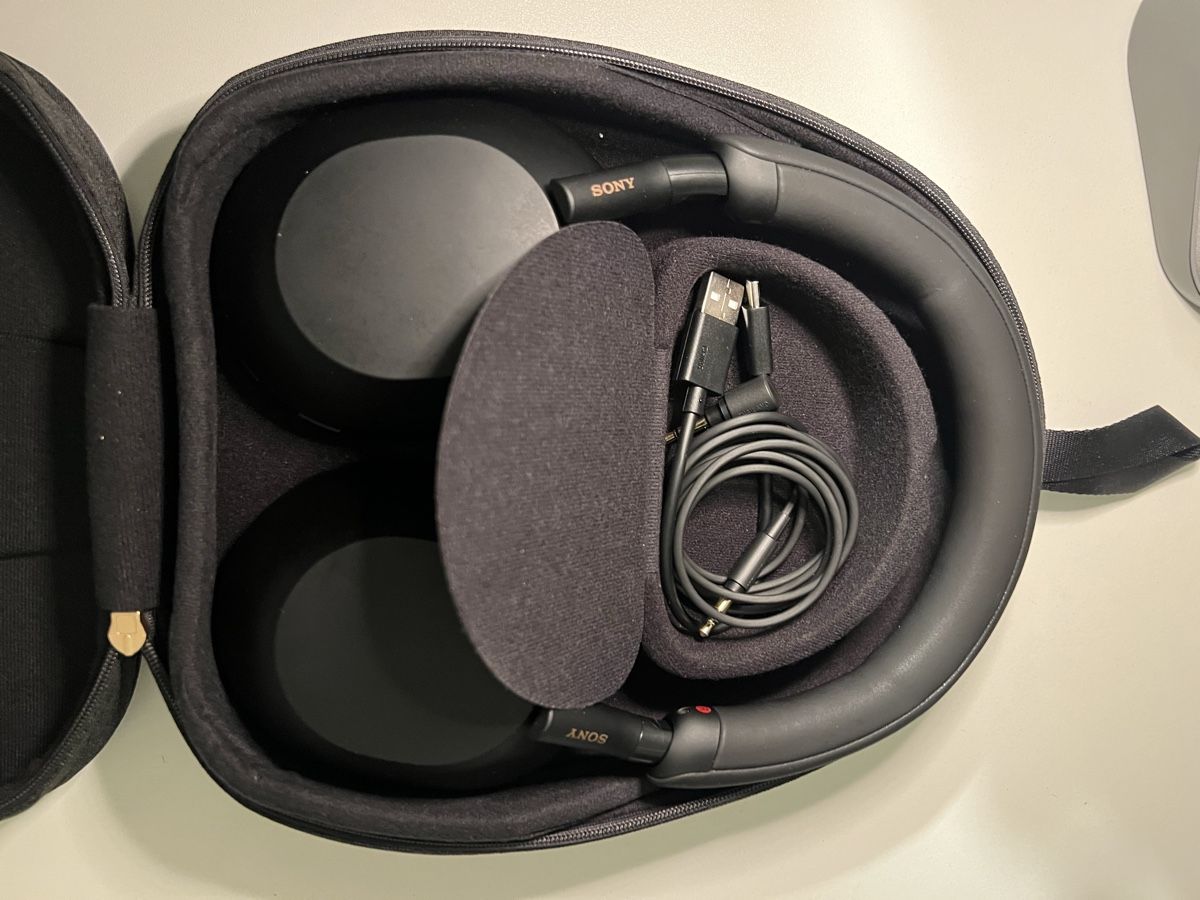 Sony Casques audio: Sony WH-1000XM5 – Neuf (Voir description) à Zürich par fuji_j9xz 2