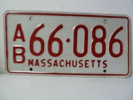 USA Nummernschild Auto License Plate MASSACHUSETTS AB 66086