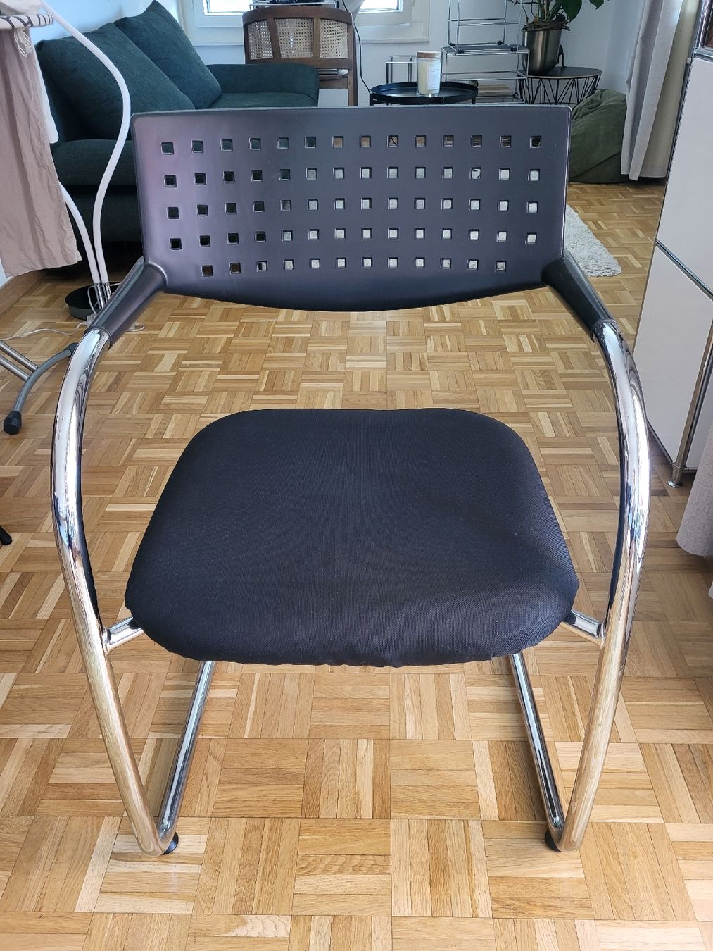 Vitra Stühle: Chaise Vitra Visavis – Gebraucht aus Genève von Poupoulita 1
