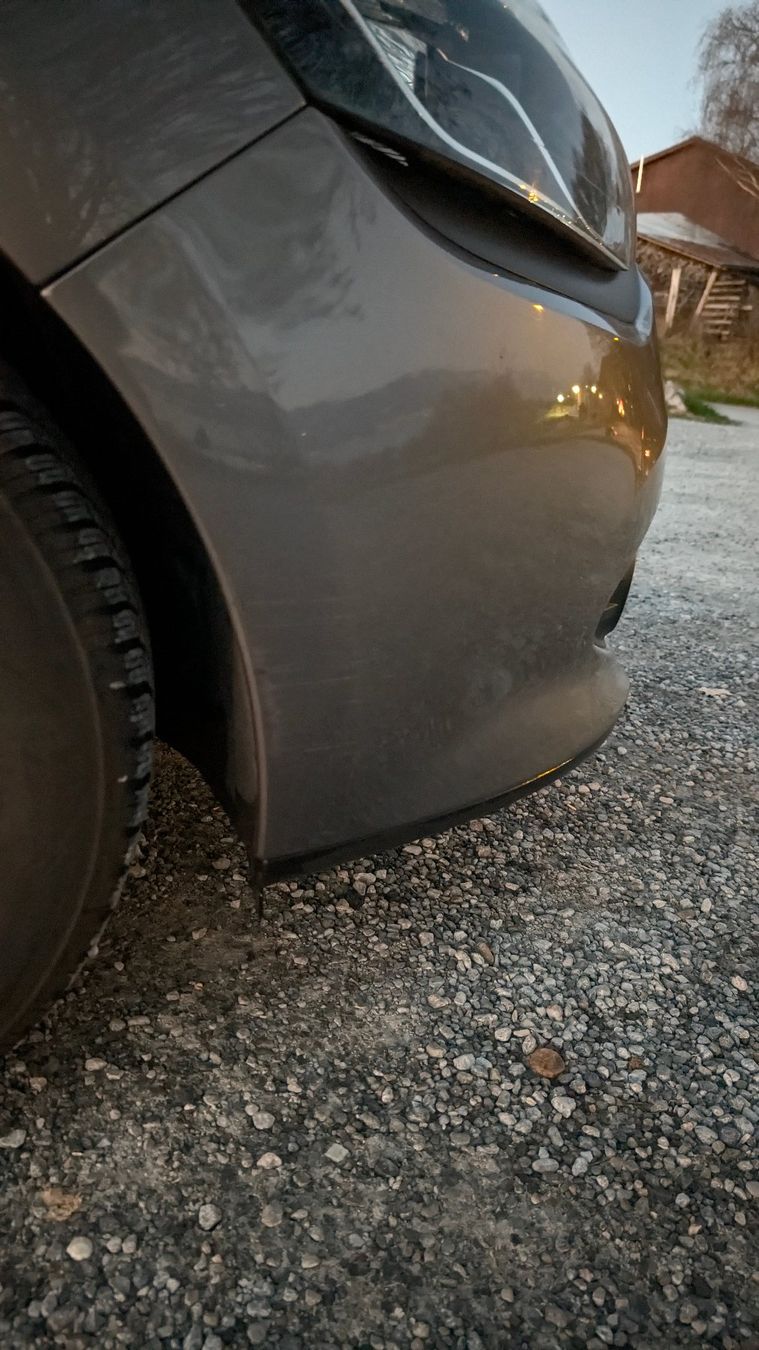 Renault Automobili: Renault Clio 90, frisch ab Service – Usato da Stäfa venduto da Philippe27 4