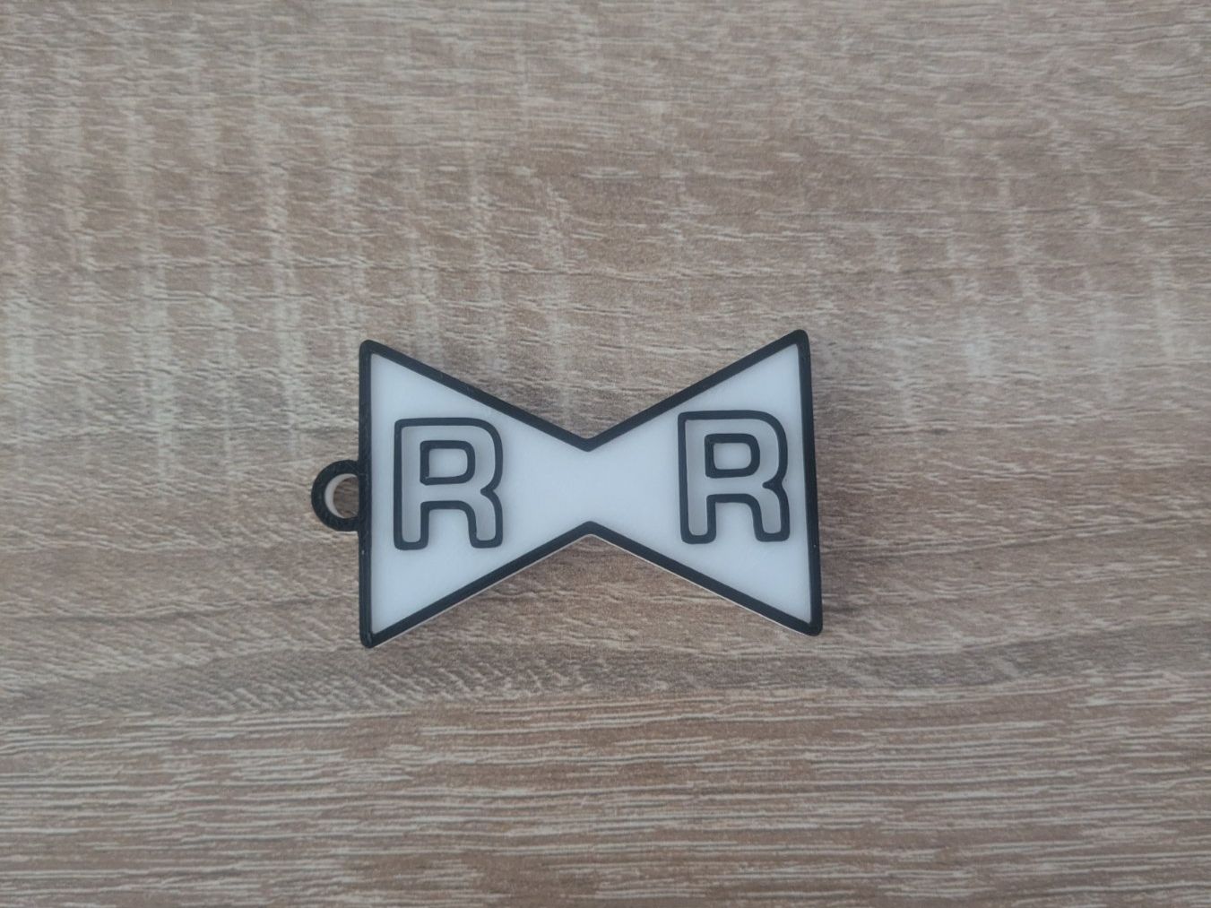 Portachiavi: Dragon Ball - Red Ribbon Keychain - 3D Printed – Nuovo (secondo la descrizione) da Losone venduto da AlpineLayer