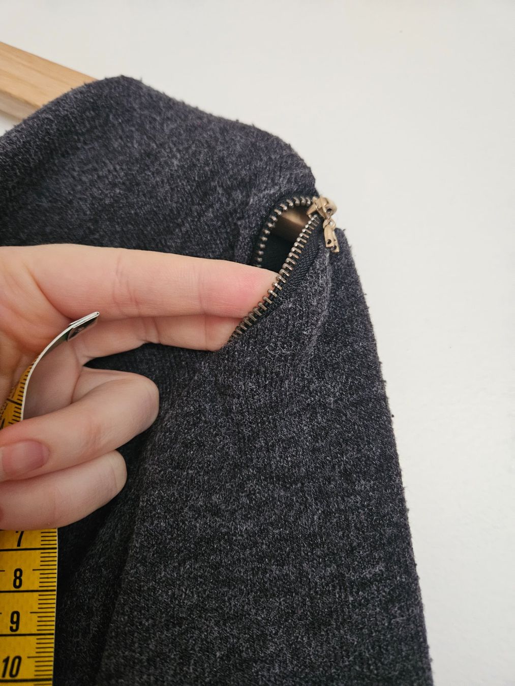 Maglioni & Felpe: Toller, grauer Pulli Gr.M mit Wasserfallausschnitt – Usato da Schaffhausen venduto da sabrina915 4