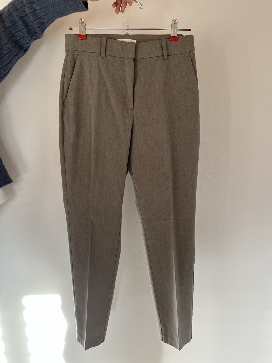H&M Pantaloni: Pantalon H&M gris taille 38 – Nuovo (secondo la descrizione) da Savièse venduto da Vaudan88 2