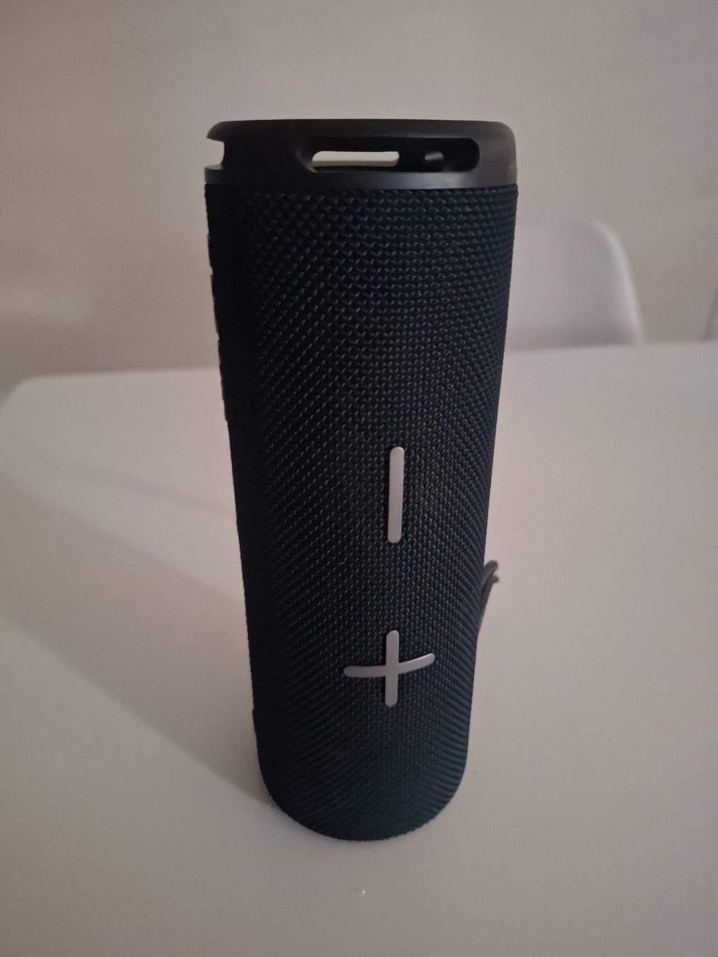 Huawei Lautsprecher: Enceinte Bluetooth Huawei portable noire état usagé. – Neu (gemäss Beschreibung) aus Les Paccots von vit_9l76