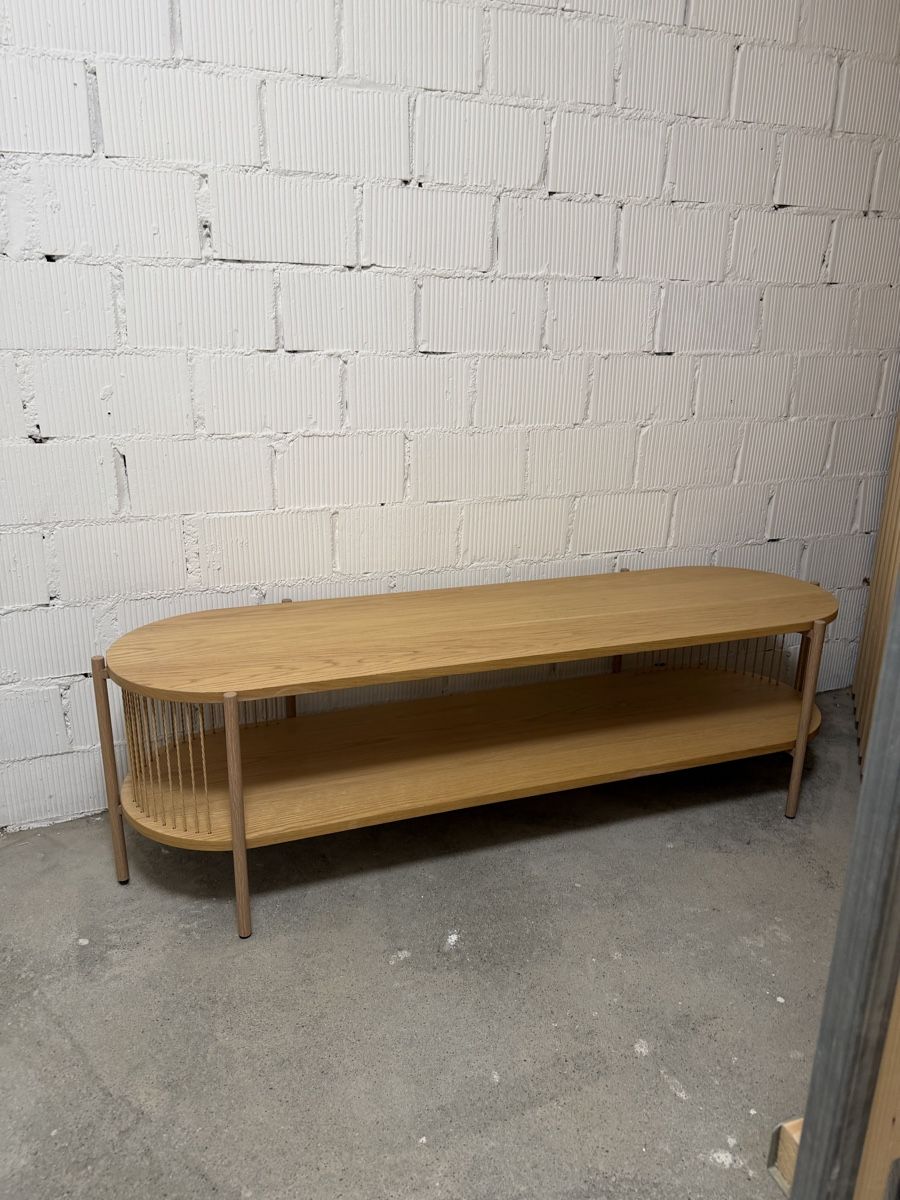 TV Möbel: Ovales Sideboard in Eichenoptik – Neu (gemäss Beschreibung) aus Weinfelden von ja.scho 1
