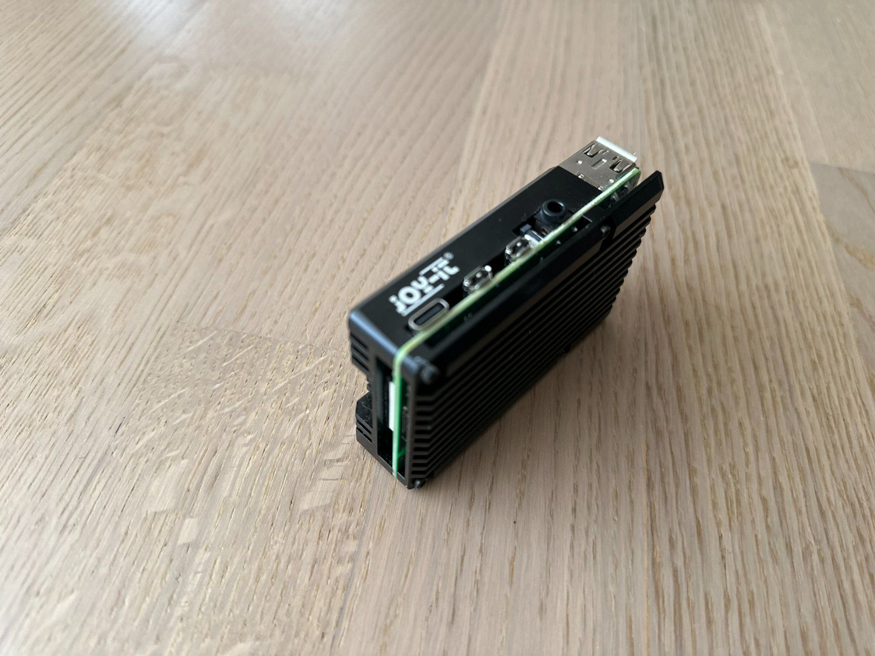 Raspberry Pi 4 8G + Joy-it Armor Case -einwandfreier Zustand (Gebraucht ...