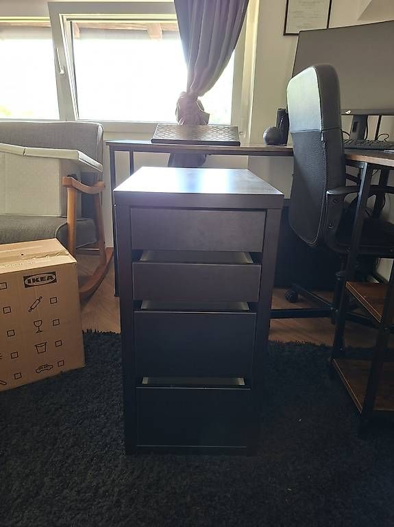 Cassettiere: Cassettiera Ikea nera – Usato da Gentilino venduto da pia_s7p9