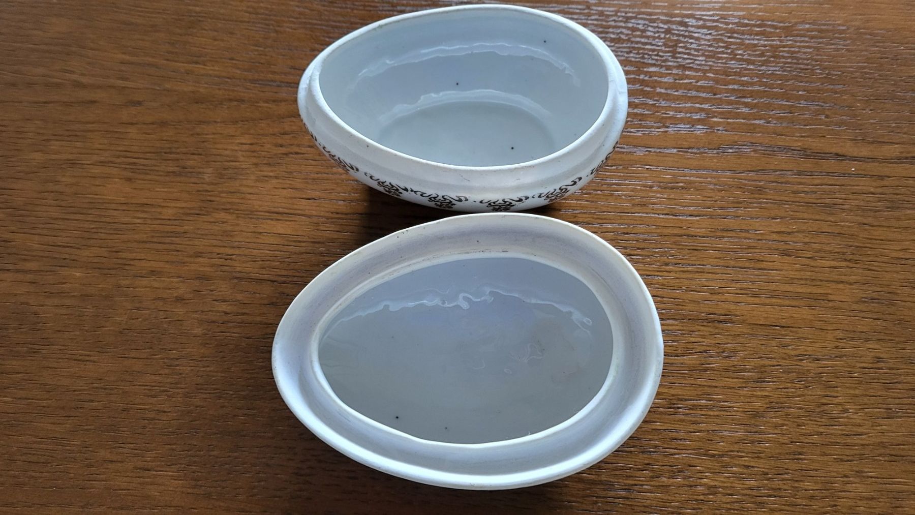 Set di piatti: PORZELAN-EI,  H 10/ L 13 cm – Usato da Turgi venduto da rut_p556 3