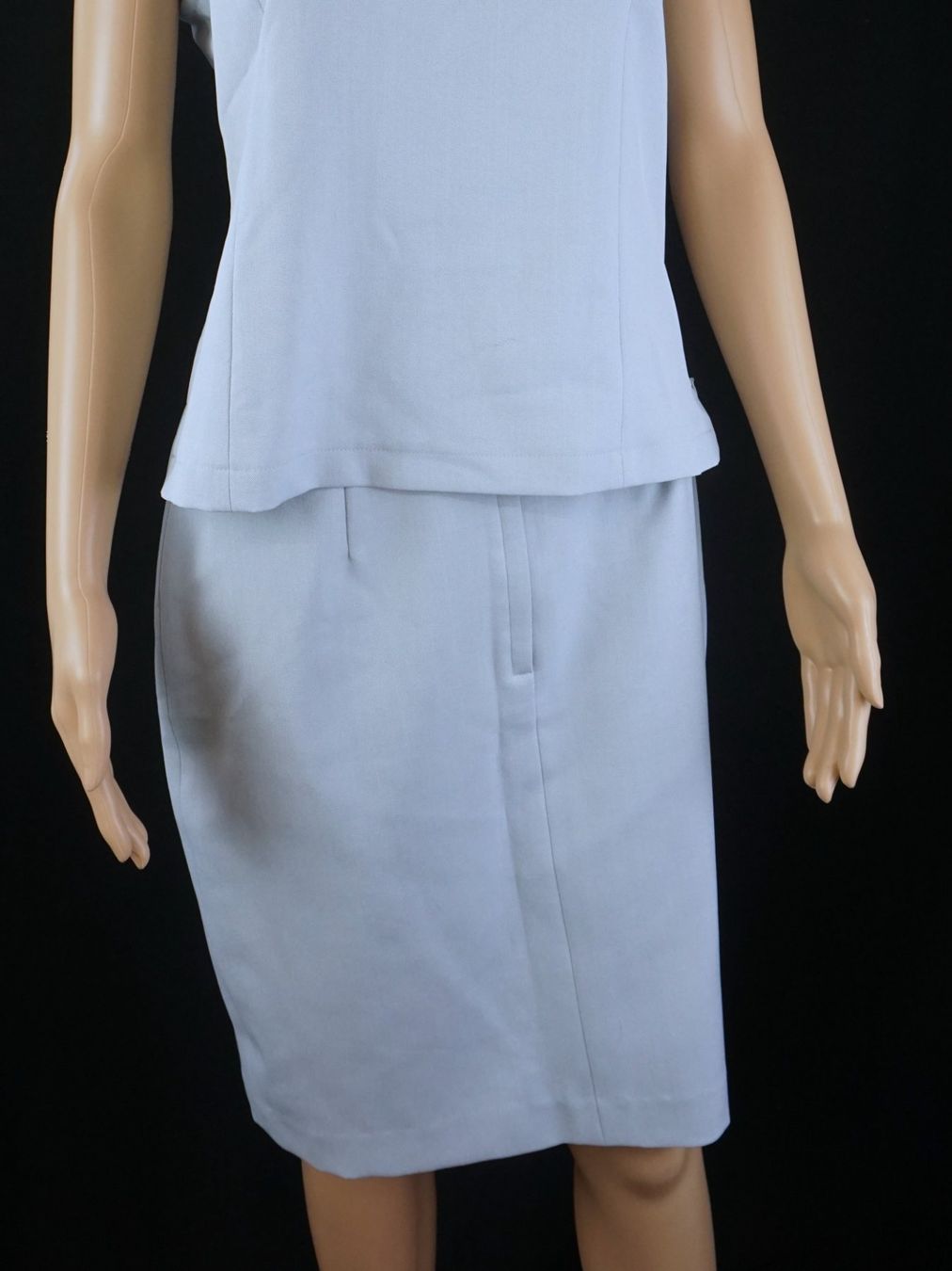 Lotti di vestiti: Modern Classics hellblaues Kleiderset Gr. 38/M – Usato da Pratteln venduto da Restwert_Pratteln 6