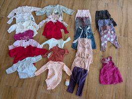 Habits pour enfant à vendre taille 62 - 68 fille