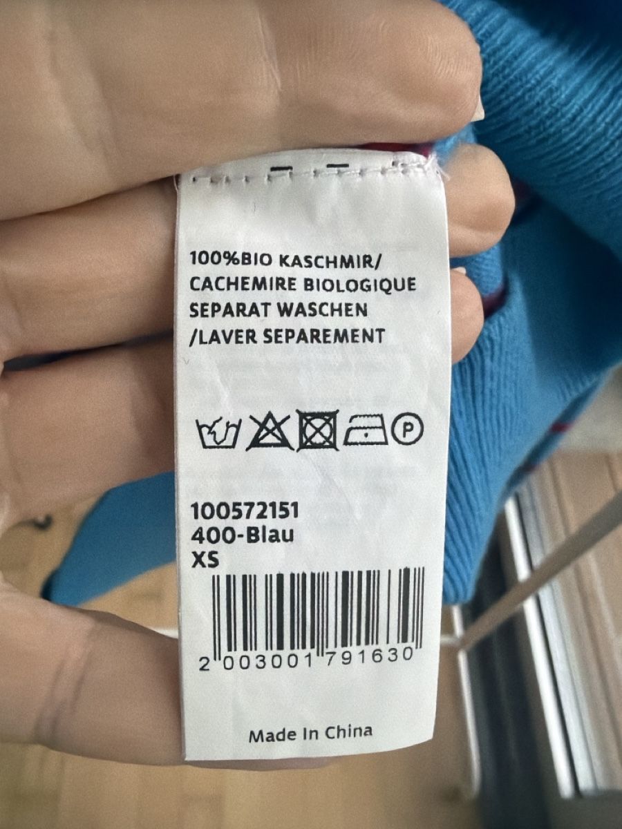 Maglioni & Felpe: Manor Kaschmir Pullover, XS, blau-rot gestreift, neuwertig – Usato da Biel/Bienne venduto da RO19 2