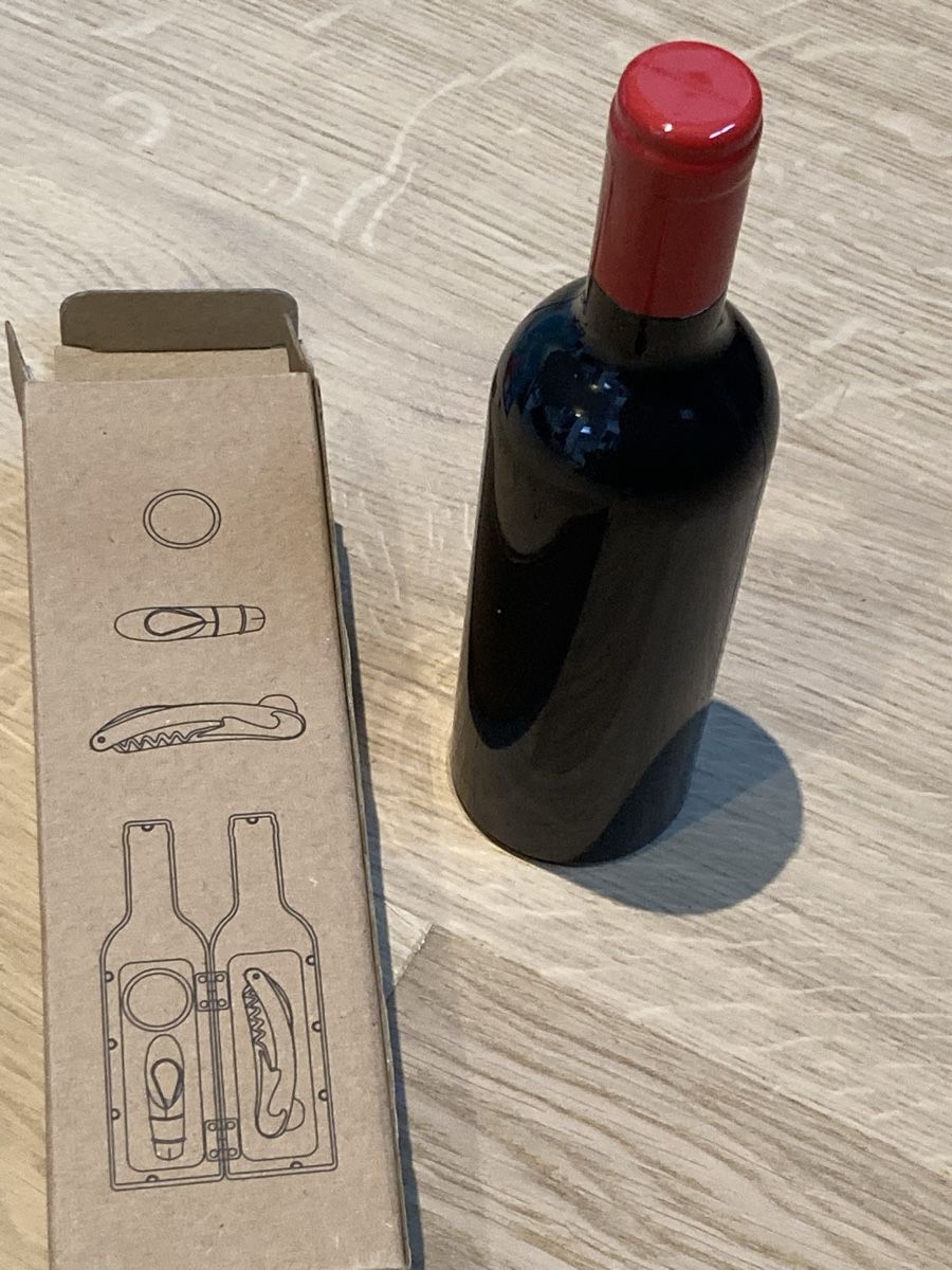 Apribottiglie & Tappi per chiusura: Weinöffner-Set in Flaschenform – Nuovo e nell'imballaggio originale da Arnegg venduto da Redandblue2011 3