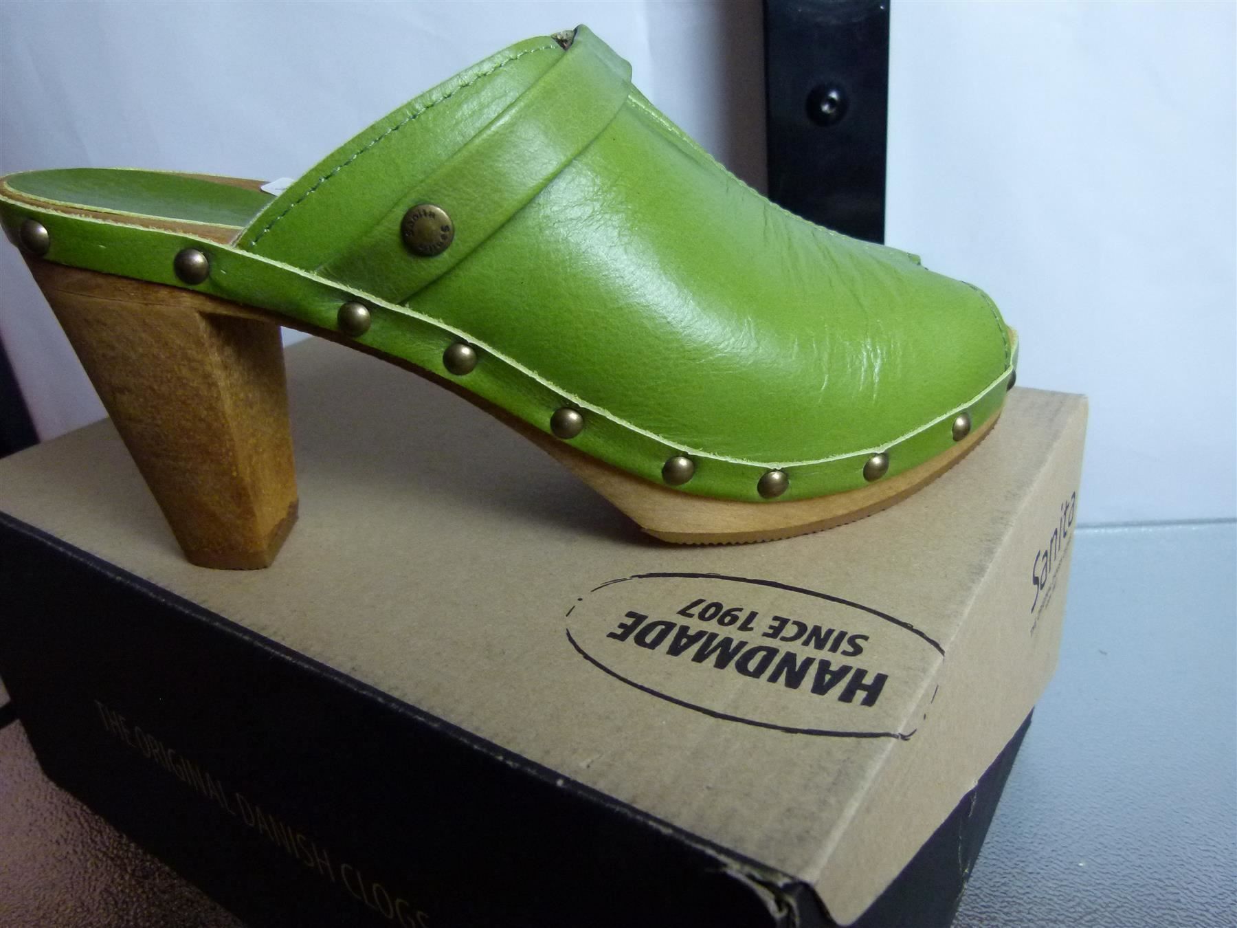 Scarpe da donna: Sanita Leder Sandalen Clogs Slipper 40 – Nuovo e nell'imballaggio originale da Uerkheim venduto da Justi.y