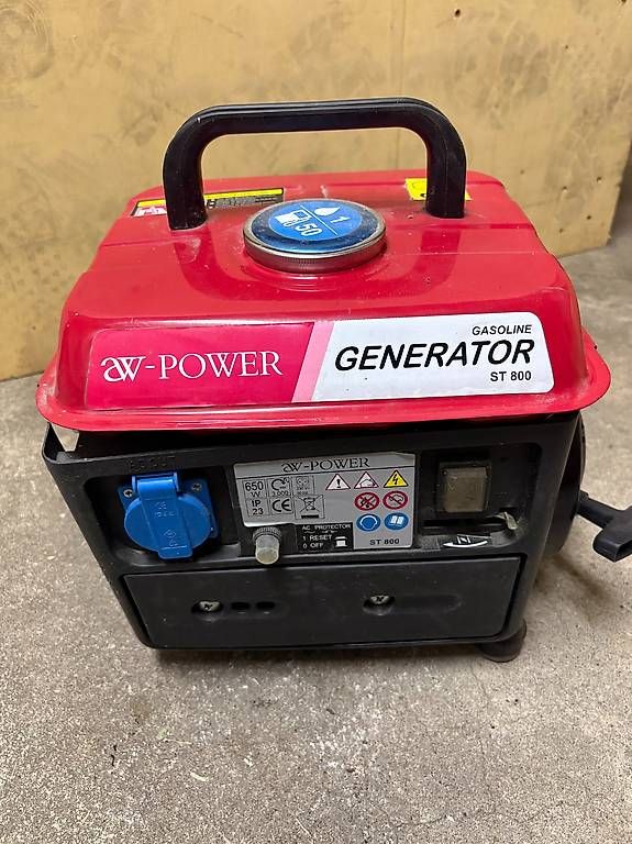 Stromgeneratoren: Generator 800 Watt – Gebraucht aus Freienstein von rivardo8652848