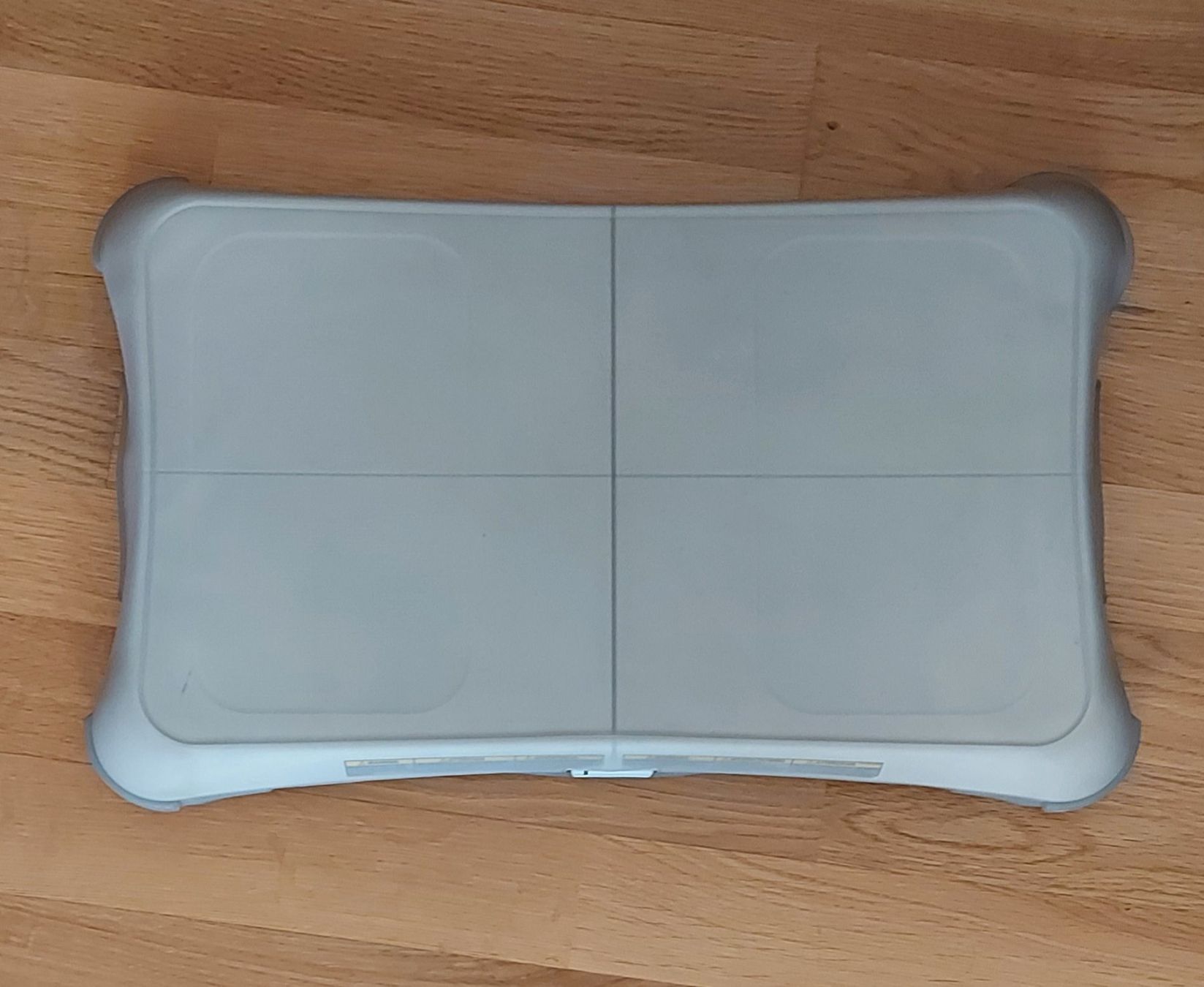 Nintendo Console: Wii fit bord + game – Usato da moudon venduto da jaunejaunelapinjaune 1