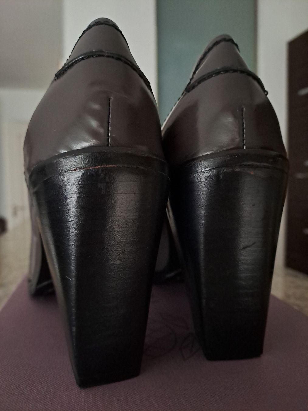 Navyboot Chaussures femmes: Navyboot Leather Pumps with Block Heel - size 38 – D'occasion à Genève par sunsustains 7