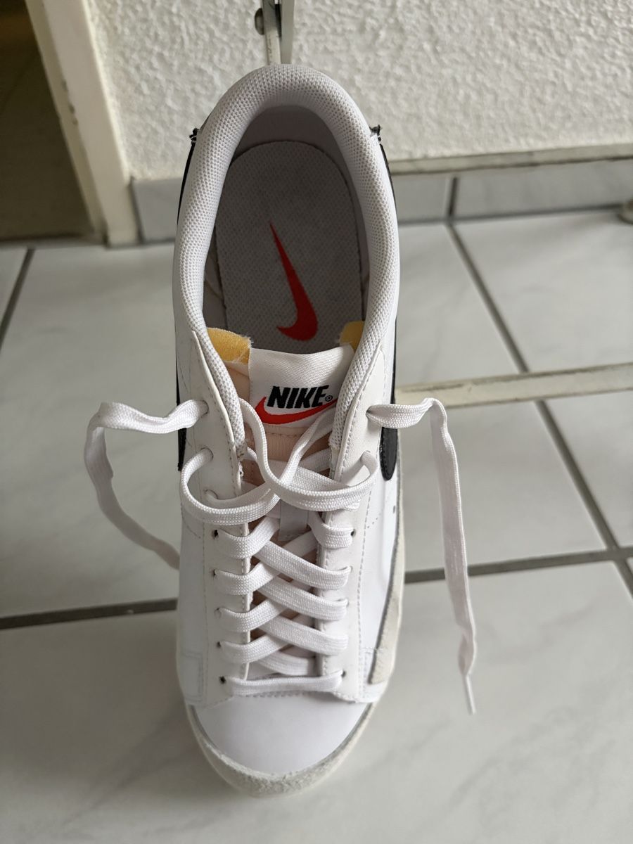 Nike Scarpe da uomo: Nike Blazer Low Platform – Nuovo (secondo la descrizione) da Olten venduto da edona_muslija 2