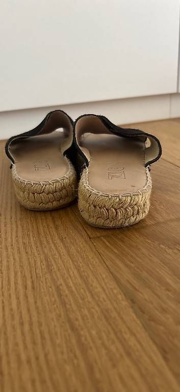 Scarpe da donna: Leder Slipper Zign Grösse 36 – Usato da Uitikon-Waldegg venduto da pri_vrl8 2