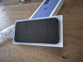 Apple iPhone 16 blau mit Hülle und OVP 