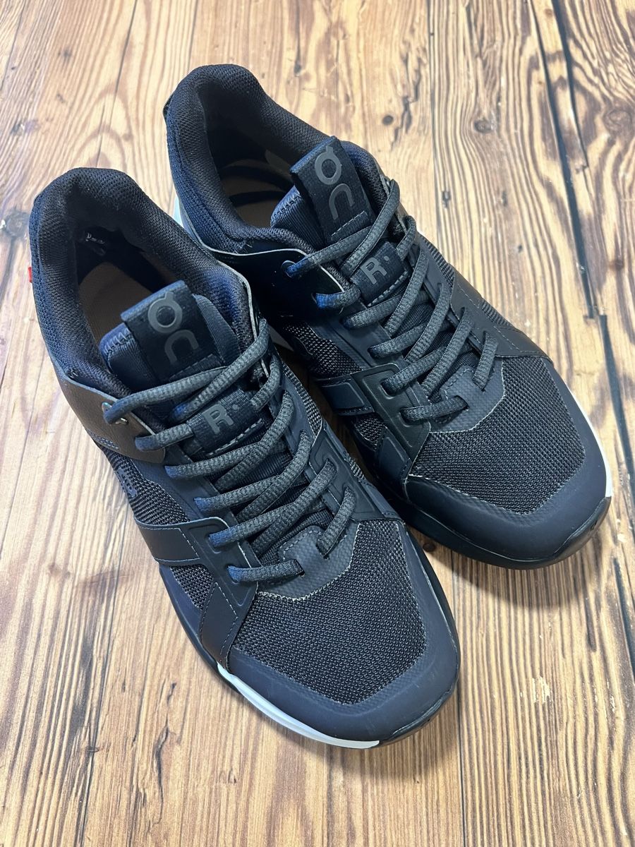 On Scarpe da uomo: On The Roger Advantage Sneaker, Grösse 38,5 – Usato da Scuol venduto da ricos81 1