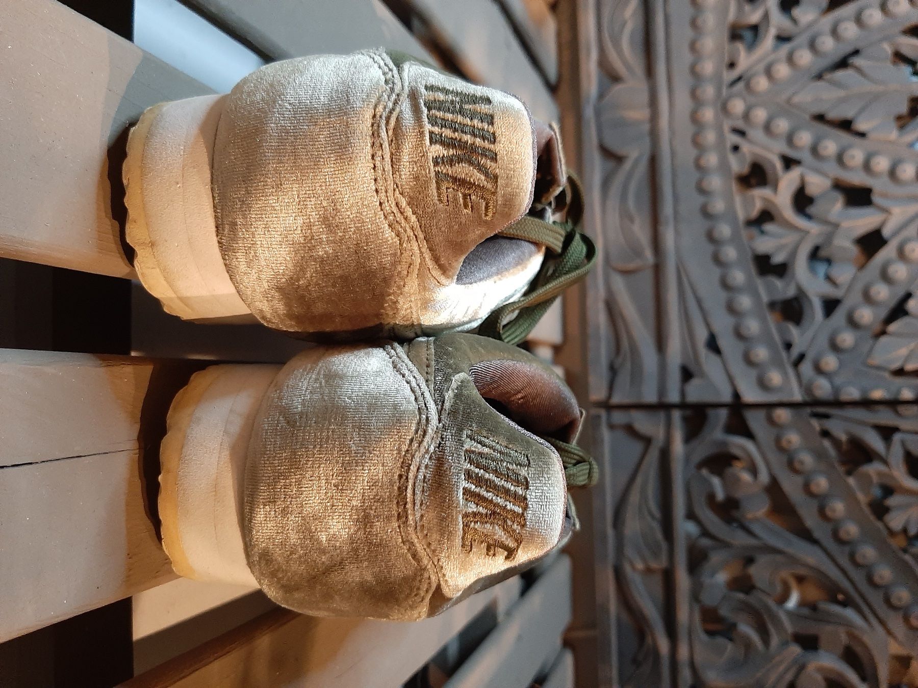 Scarpe da uomo: Nike Cortex Samt Schuhe Olivgrün 38 (besser 37!) – Usato da Bern venduto da Preloved.Nile.4.Sale 4