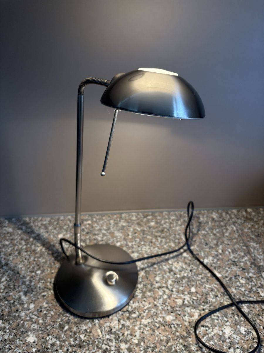 Lampade: Tischlampe stufenlos dimmbar – Usato da Attiswil venduto da Samantil 5