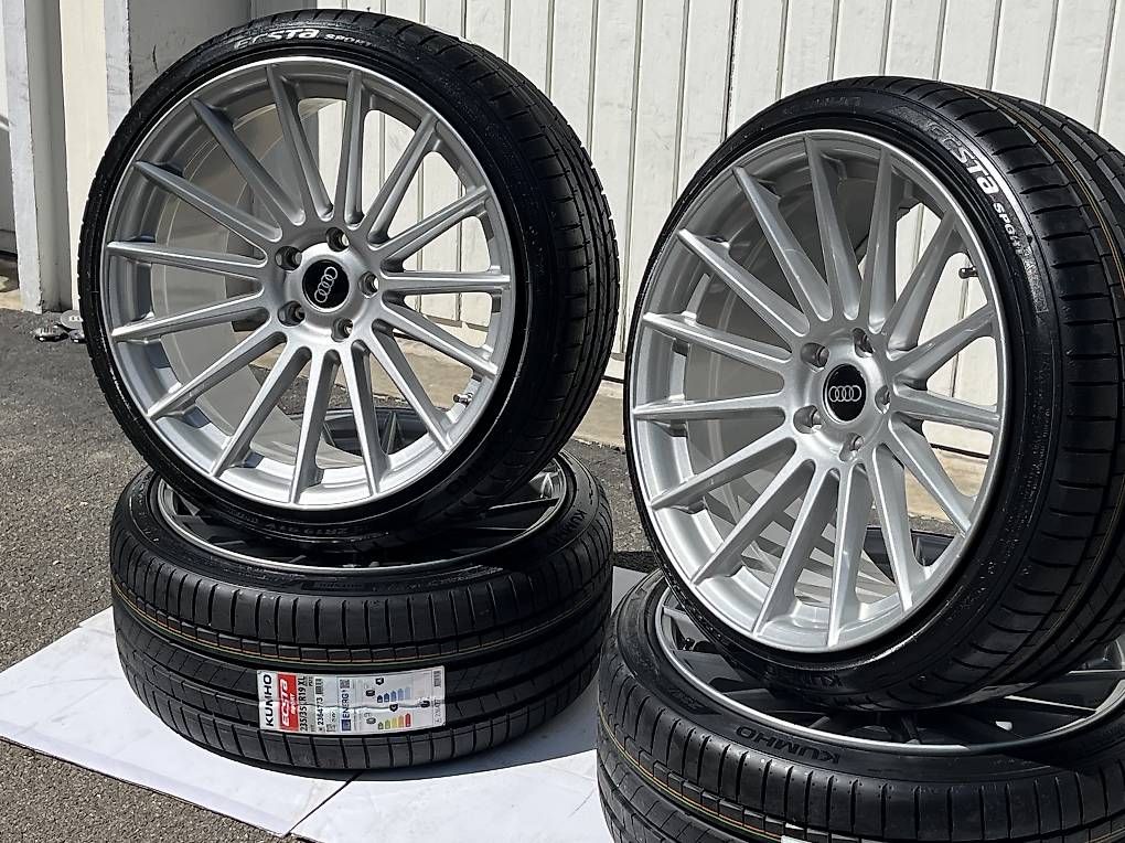 Audi Tutti pezzi di ricambio auto: audi RS3  Golf R Golf 7A4 A3  c63 – Nuovo (secondo la descrizione) da Regensdorf venduto da Bani007 7