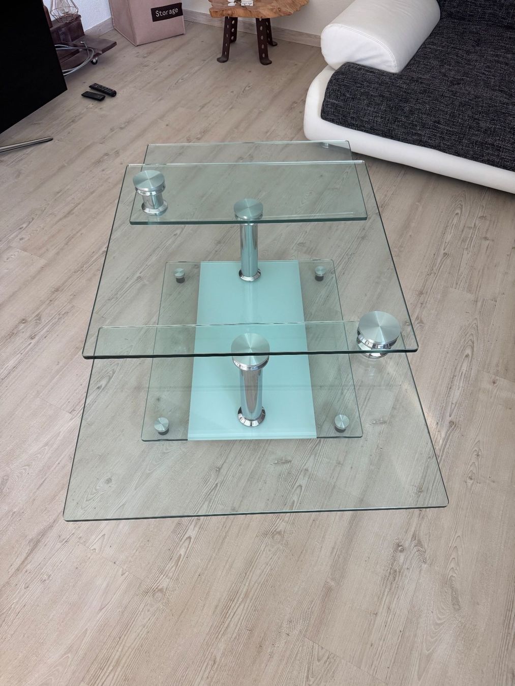Tavoli: Glas couchtisch 3 Ebenen modern – Usato da Uetliburg SG venduto da CostaTools 1