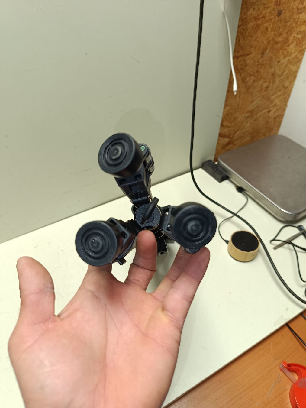 Hama Supporti a parete: Hama Stativ, Modell Star 63 -(em279) – Usato da Künten venduto da Schnaepplihuus 7