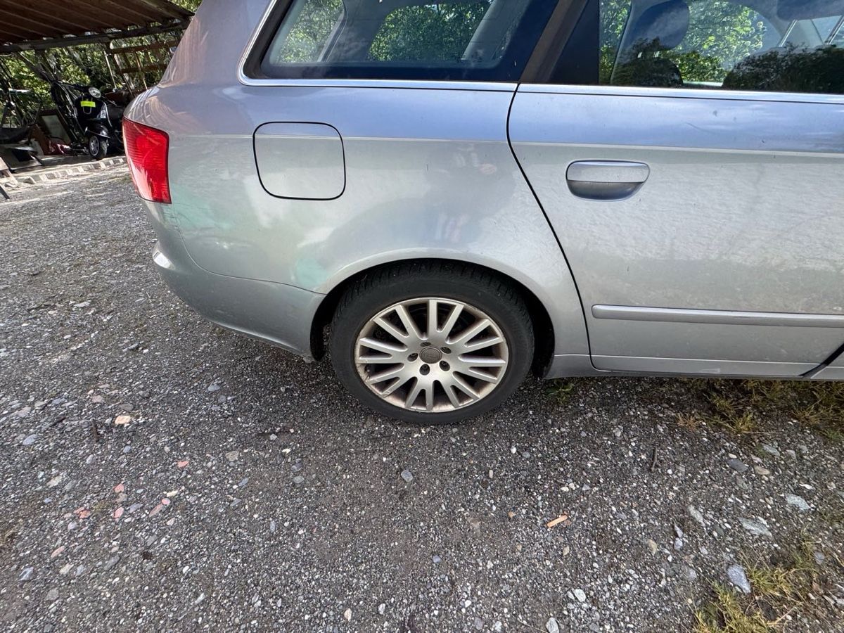 Audi Automobili: Audi A4 break conduite à droite  – Usato da Chemin venduto da Lbishop 5