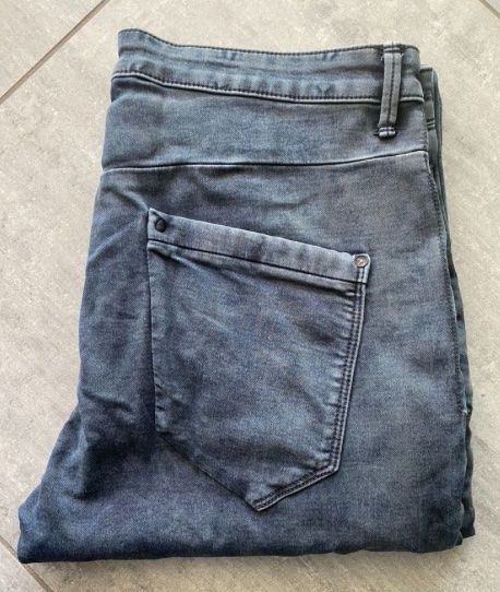 C&A Jeans: Herrenhose von C&A - dunkelblau - 38/32 – Gebraucht aus Zürich von Alot16