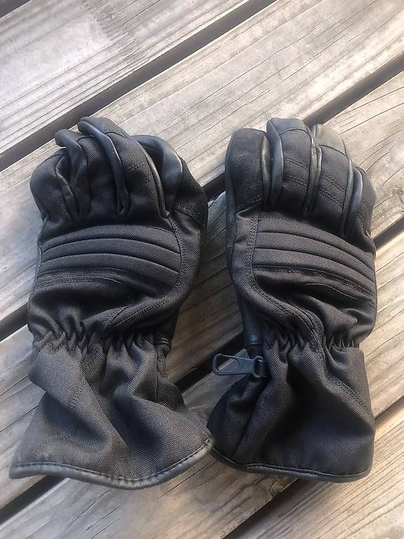 Guanti & manicotti: Motorrad Handschuhe Sommer – Usato da Udligenswil venduto da rae_25cj 2