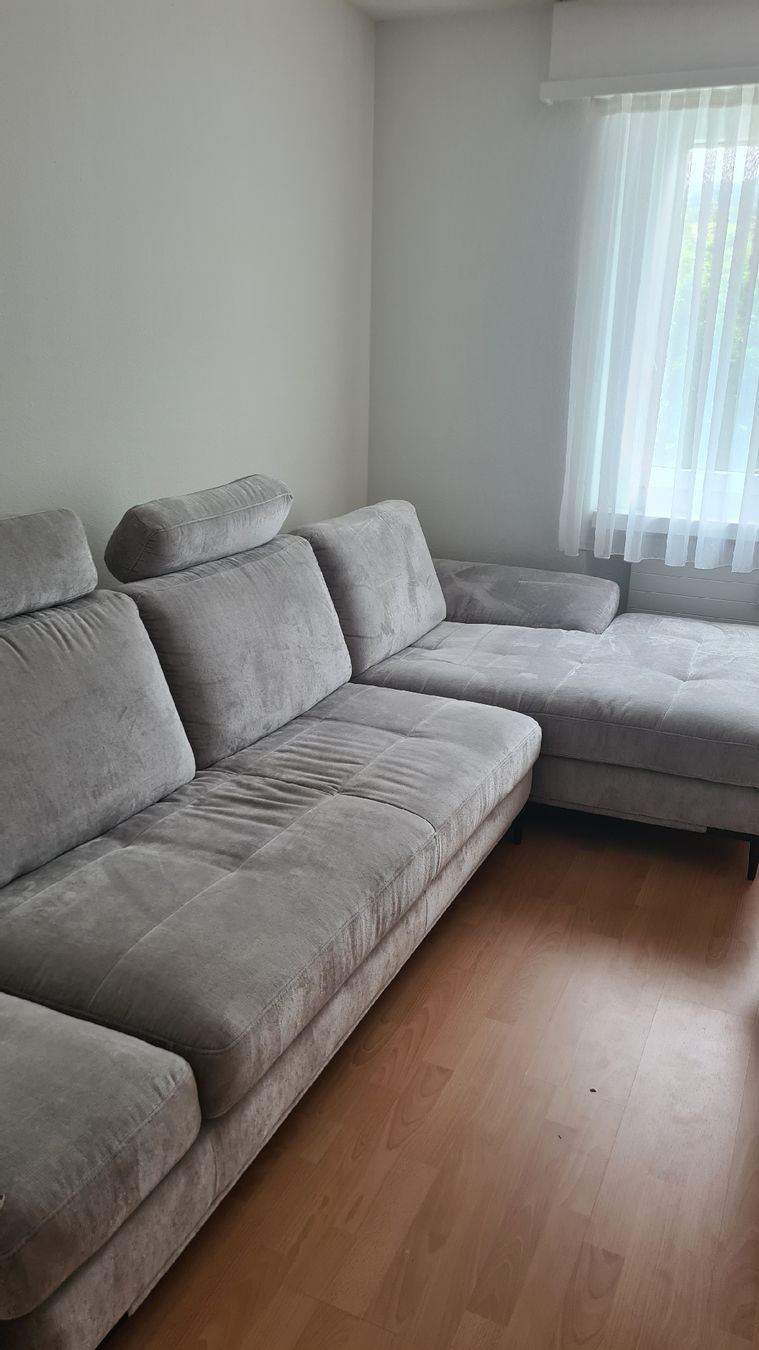 Conforama Sofas: Ecksofa grau Stoff Grösse L neuwertig – D'occasion à Rheineck par nem_y96p