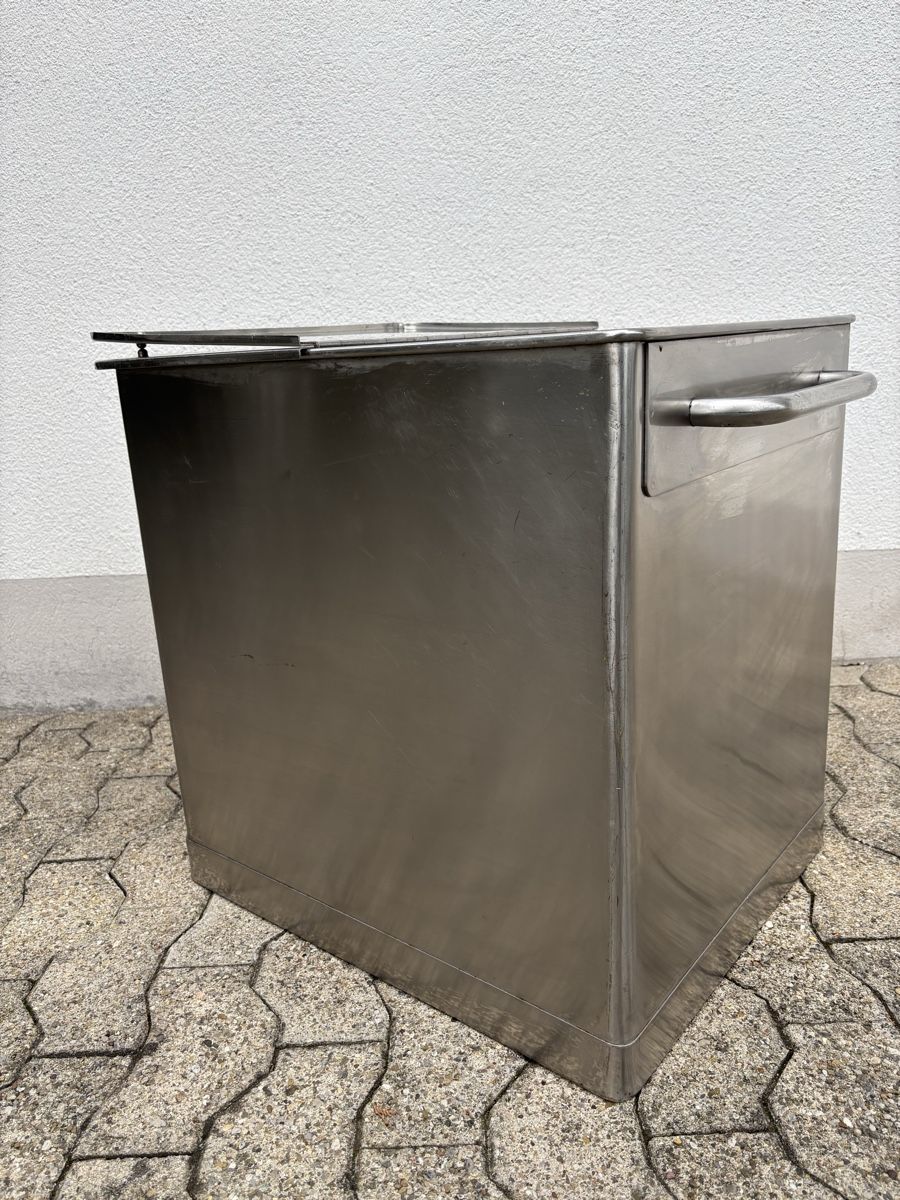 Contenitori edile: Edelstahlbehälter massiv ca.180 Liter – Usato da Büron venduto da Singer19
