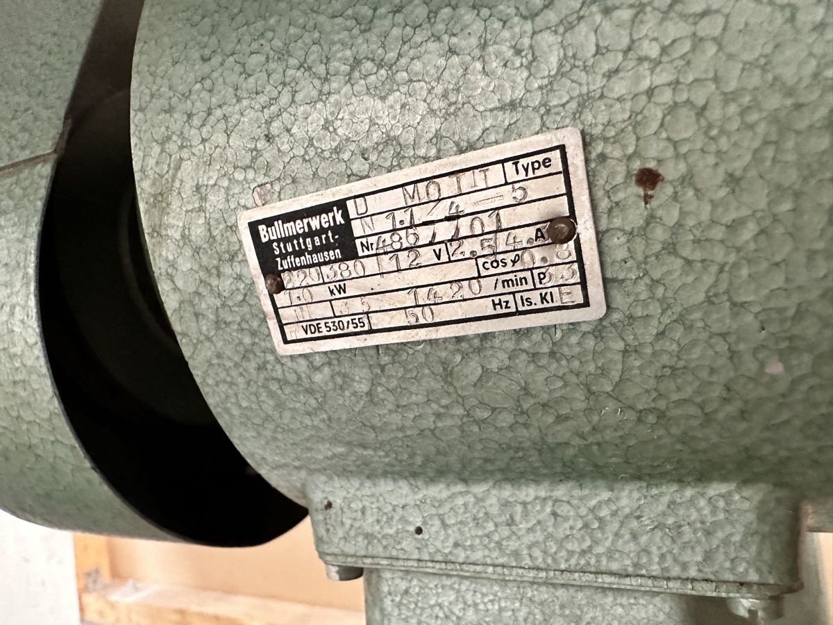 Tutte le macchine: Bullmer Stoffschneidmaschine – Usato da Nebikon venduto da schnischna80 4
