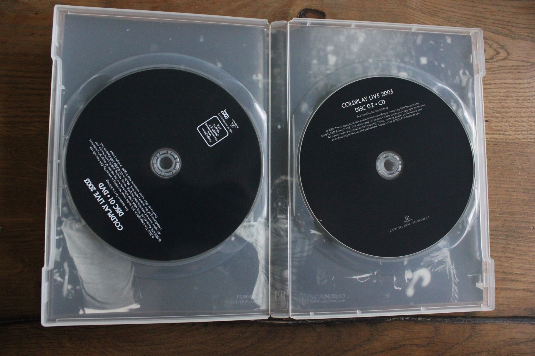 Alle DVDs: COLDPLAY "LIVE 2003" DVD+CD – Gebraucht aus Geroldswil von Schlumpfine1973 1