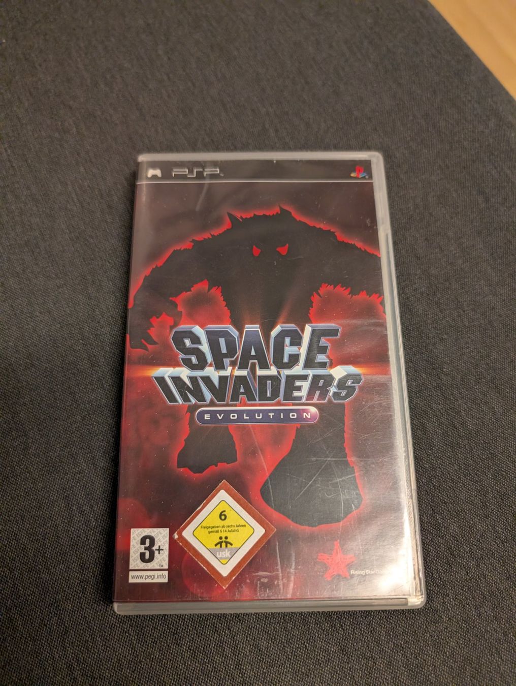Giochi: Space invaders evolution Sony psp – Usato da Giubiasco venduto da Tici__nerd_Giubiasco