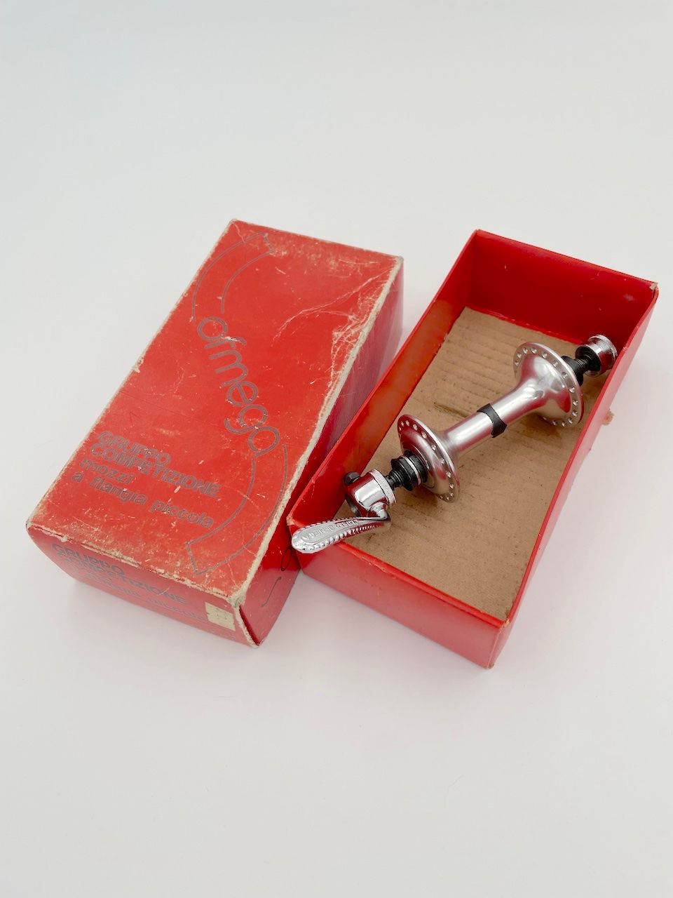 Pezzi di ricambio: Ofmega VR Nabe NOS 36 Loch – Usato da Solothurn venduto da VintageVelo81 1