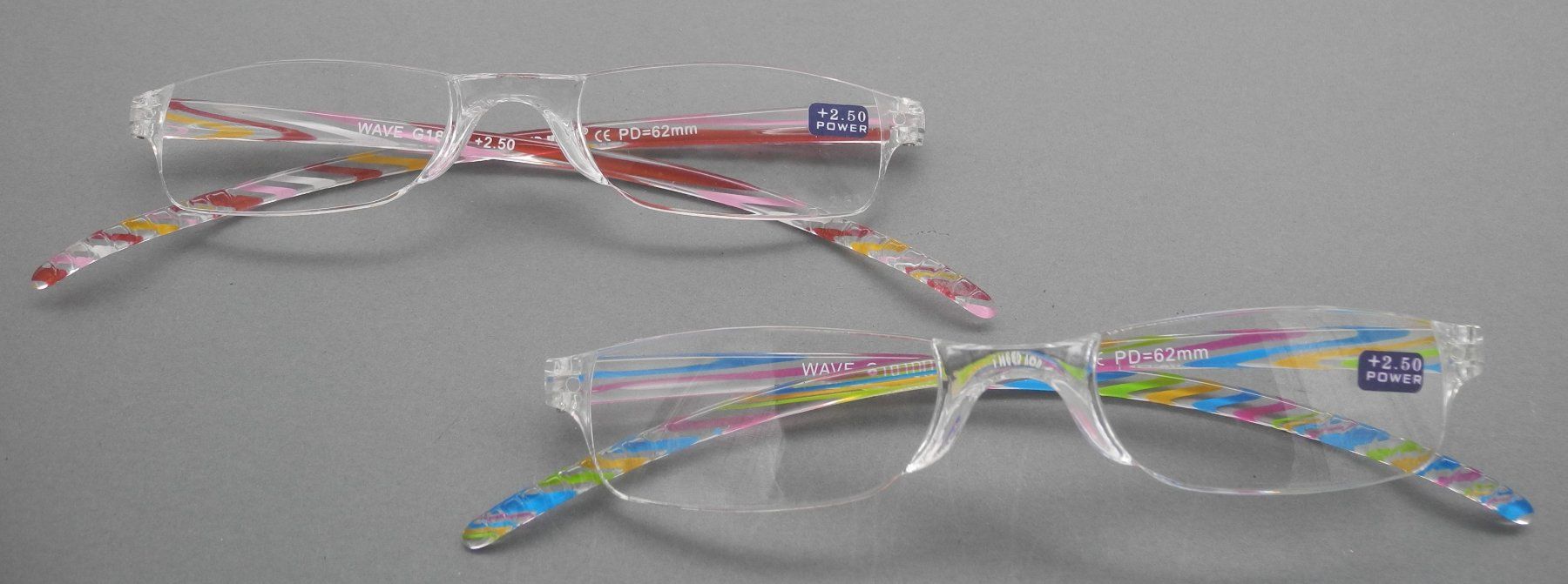 Brillen & Gläser: 2 Lesebrillen" I need you", + 2.50, f45 – Neu (gemäss Beschreibung) aus Kottwil von Crazyrolf