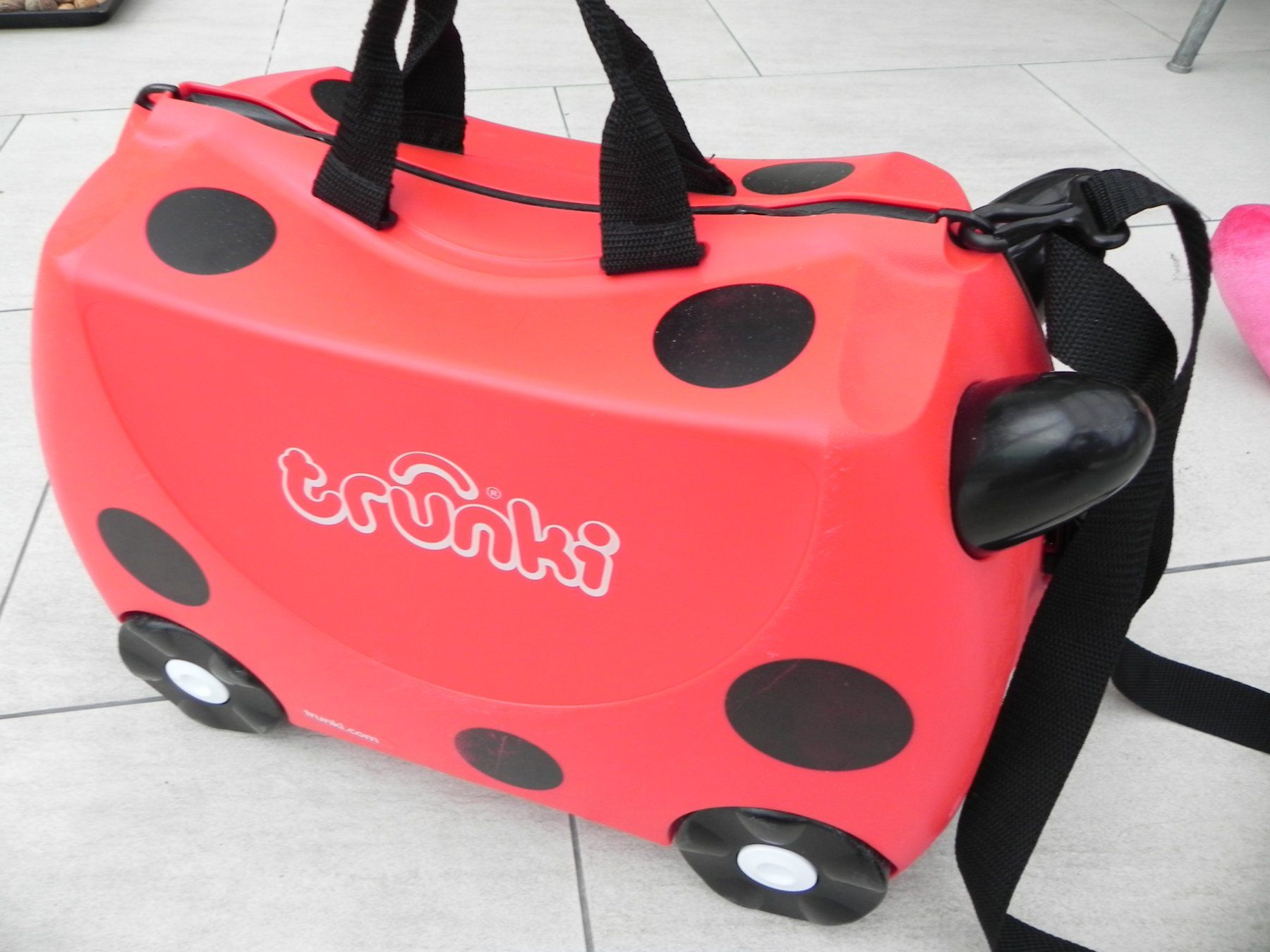 Trunki Valises de voyage: Trunki Kinderkoffer Marienkäfer Design – D'occasion à Stallikon par pcerny16 3