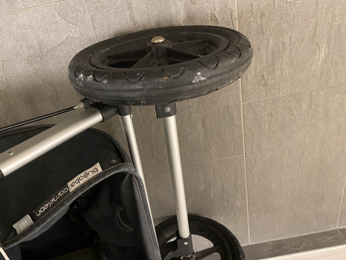 Bugaboo Carrozzine: Bugaboo Denim 107 Kinderwagen – Usato da Horgen venduto da bib_rlf6 7
