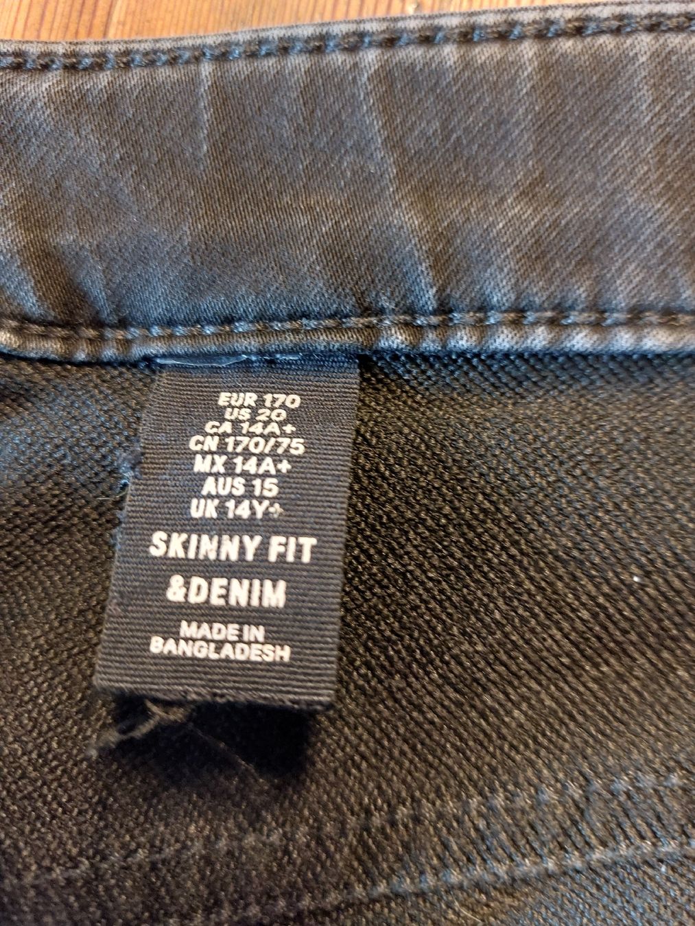 Pantaloni: Jeans – Usato da Ebersecken venduto da niti73 1