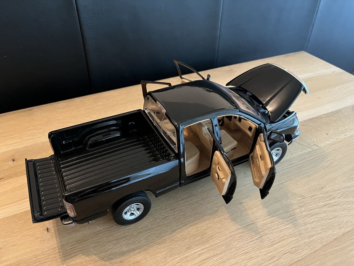 Motormax Modellini d'auto: Dodge Ram Quad cab 1/18 Motormax – Usato da Léchelles venduto da Mlinspiration 3