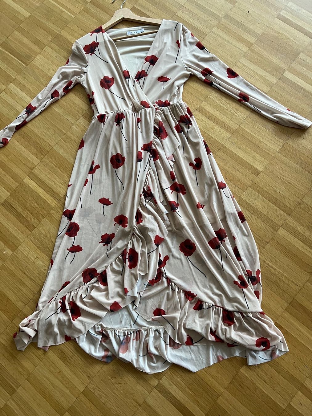 Na-kd Vestiti: Damen Maxikleid NA KD – Usato da Fällanden venduto da Caramel7 5